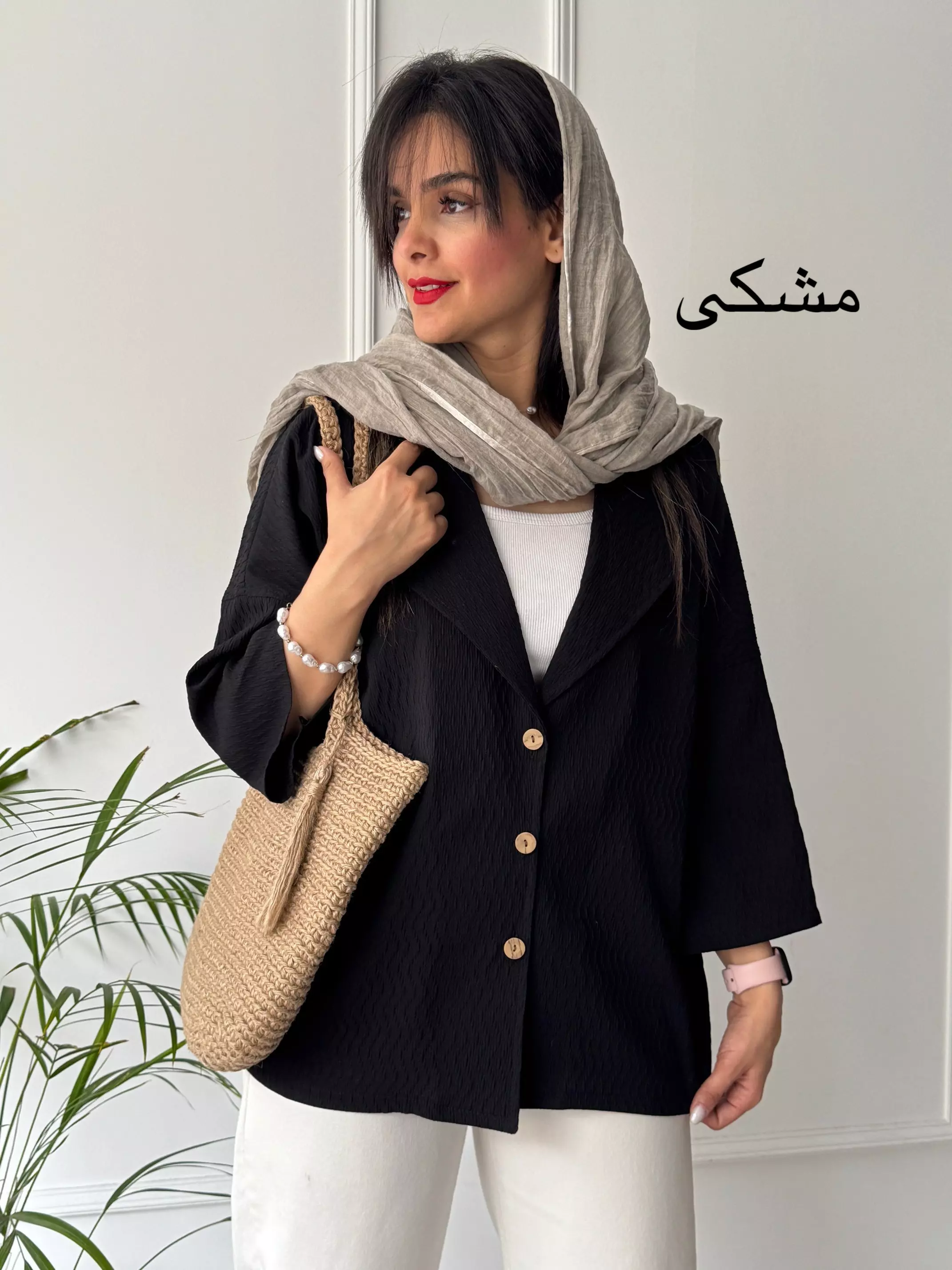 مانتو کتی دلوین